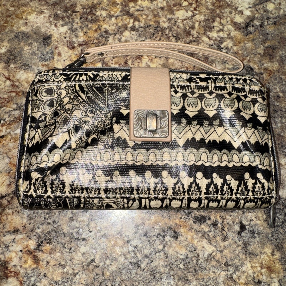 SAK Wristlet Wallet ONE WORLD Black and Off White Artist Circle